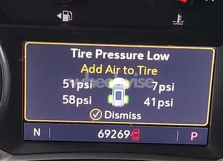 Photo 16 of 2019 Chevrolet Equinox PREMIER (VIN 2GNAXNEVXK6115823)