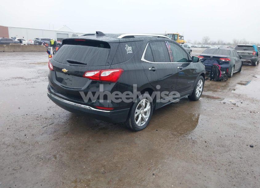 Photo 4 of 2019 Chevrolet Equinox PREMIER (VIN 2GNAXNEVXK6115823)