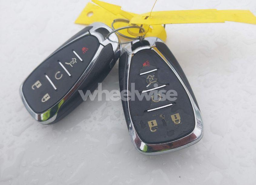 Photo 11 of 2019 Chevrolet Equinox PREMIER (VIN 2GNAXNEVXK6271800)