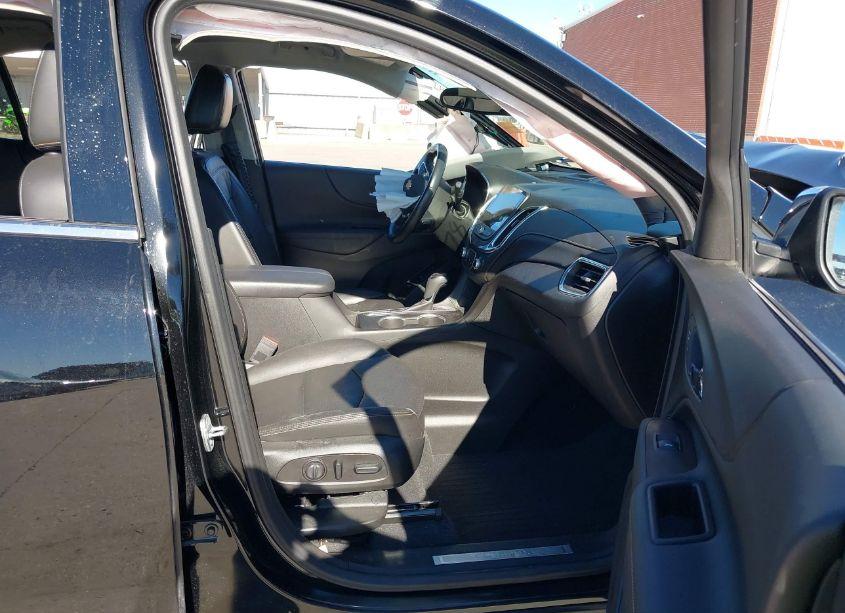 Photo 5 of 2020 Chevrolet Equinox FWD PREMIER 1.5L TURBO (VIN 2GNAXNEVXL6193956)