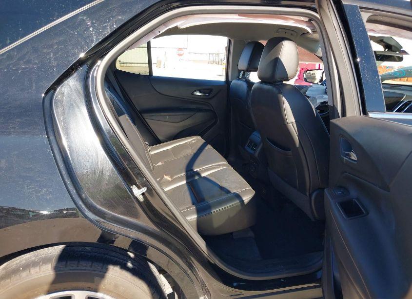 Photo 8 of 2020 Chevrolet Equinox FWD PREMIER 1.5L TURBO (VIN 2GNAXNEVXL6193956)