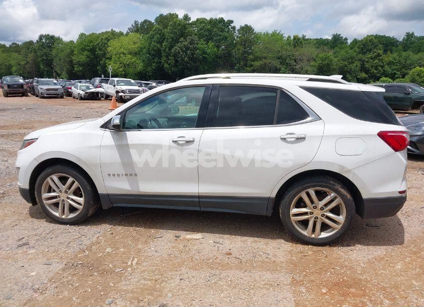 Photo 14 of 2018 Chevrolet Equinox PREMIER (VIN 2GNAXNEX0J6184861)