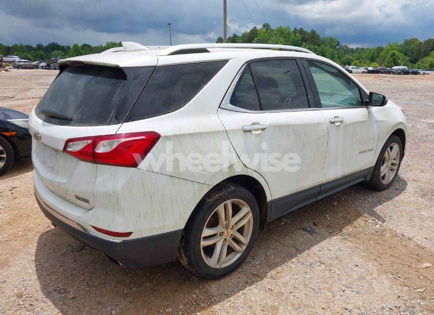 Photo 4 of 2018 Chevrolet Equinox PREMIER (VIN 2GNAXNEX0J6184861)