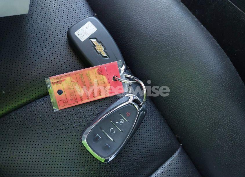 Photo 11 of 2018 Chevrolet Equinox PREMIER (VIN 2GNAXNEX1J6166837)