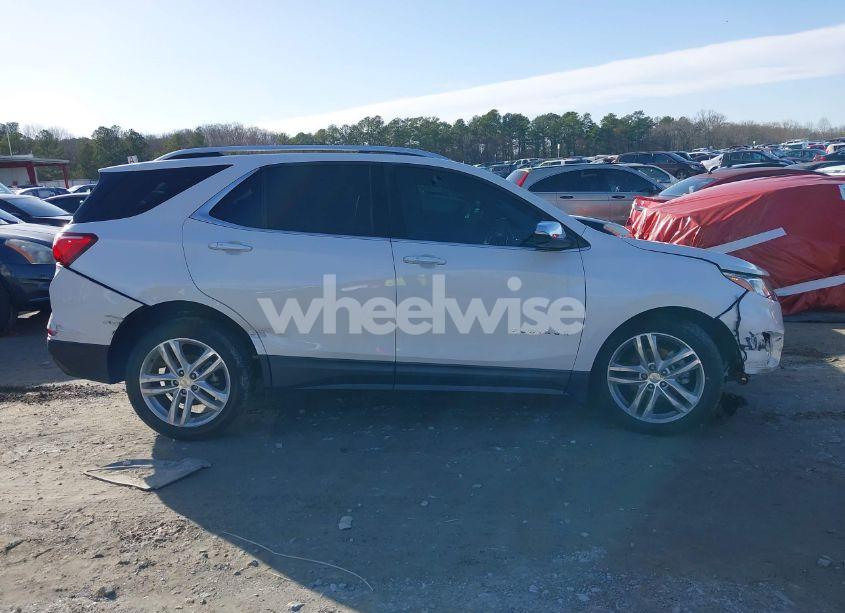 Photo 13 of 2018 Chevrolet Equinox PREMIER (VIN 2GNAXNEX1J6166837)