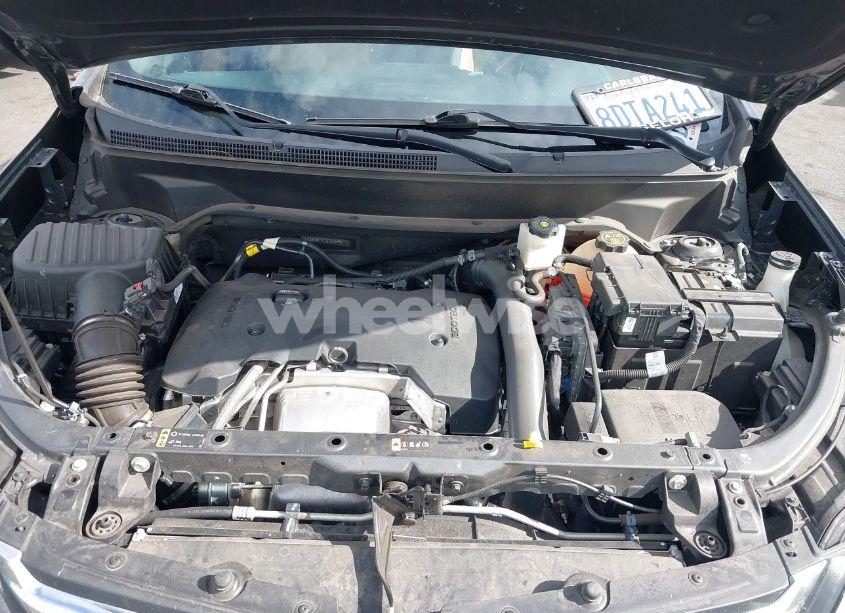 Photo 10 of 2018 Chevrolet Equinox PREMIER (VIN 2GNAXNEX4J6268259)