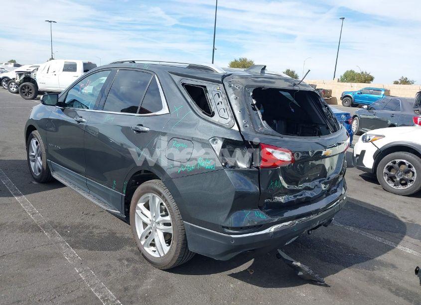 Photo 3 of 2018 Chevrolet Equinox PREMIER (VIN 2GNAXNEX4J6268259)