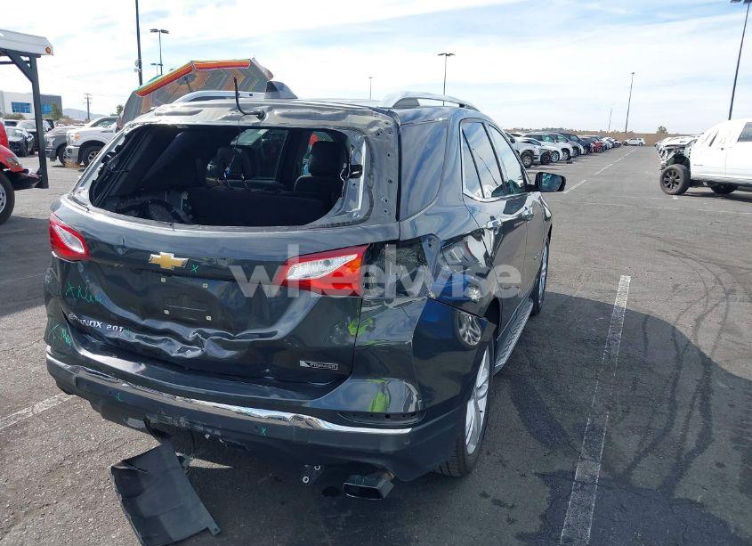 Photo 4 of 2018 Chevrolet Equinox PREMIER (VIN 2GNAXNEX4J6268259)