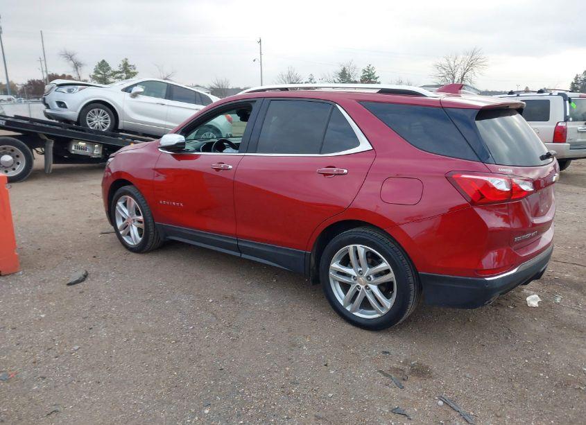 Photo 3 of 2018 Chevrolet Equinox PREMIER (VIN 2GNAXNEX5J6284485)