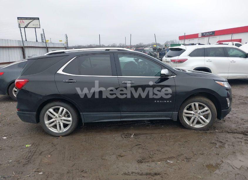 Photo 13 of 2018 Chevrolet Equinox PREMIER (VIN 2GNAXNEX7J6299537)