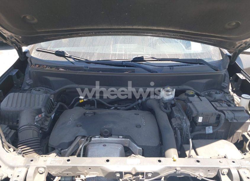 Photo 10 of 2018 Chevrolet Equinox PREMIER (VIN 2GNAXNEXXJ6128247)