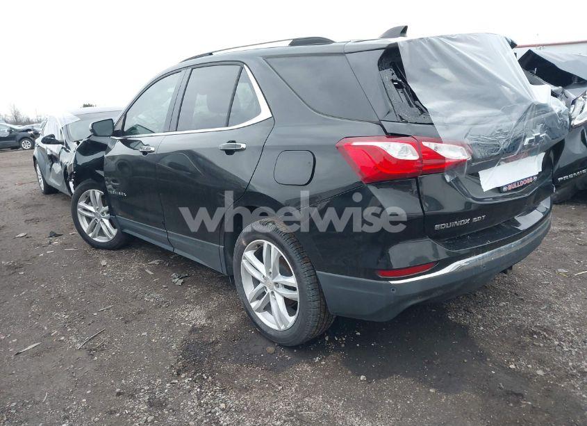 Photo 3 of 2020 Chevrolet Equinox FWD PREMIER 2.0L TURBO (VIN 2GNAXPEX0L6151177)