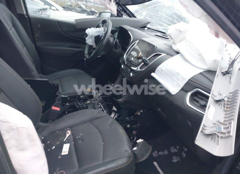 Photo 5 of 2020 Chevrolet Equinox FWD PREMIER 2.0L TURBO (VIN 2GNAXPEX0L6151177)