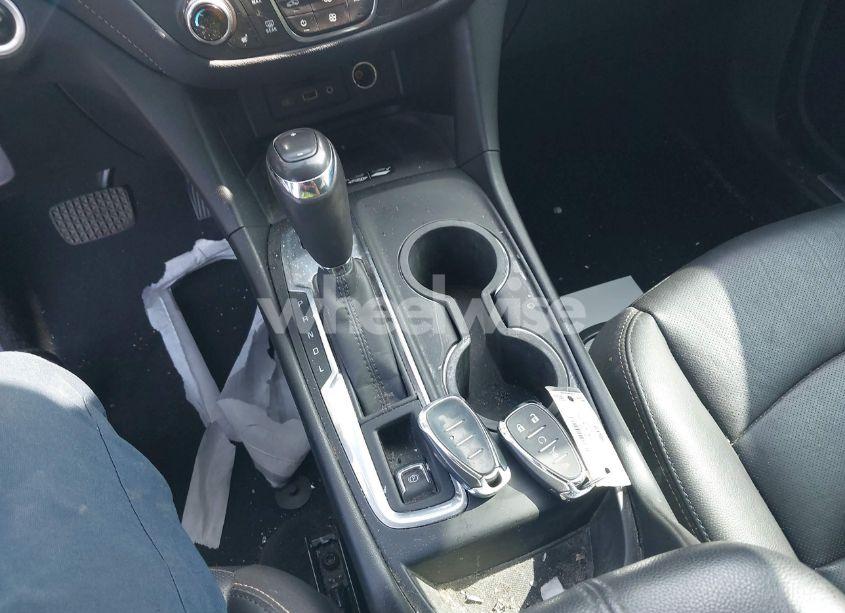 Photo 11 of 2019 Chevrolet Equinox PREMIER (VIN 2GNAXPEX1K6214740)