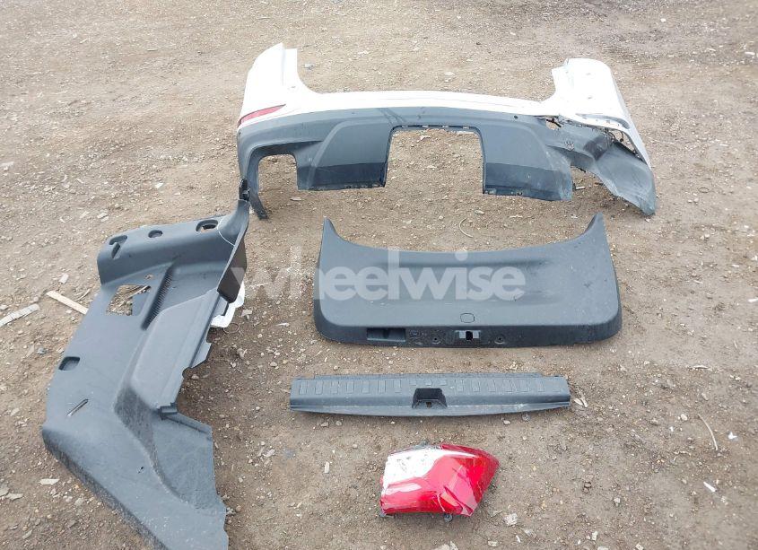 Photo 12 of 2020 Chevrolet Equinox FWD PREMIER 2.0L TURBO (VIN 2GNAXPEX2L6106256)