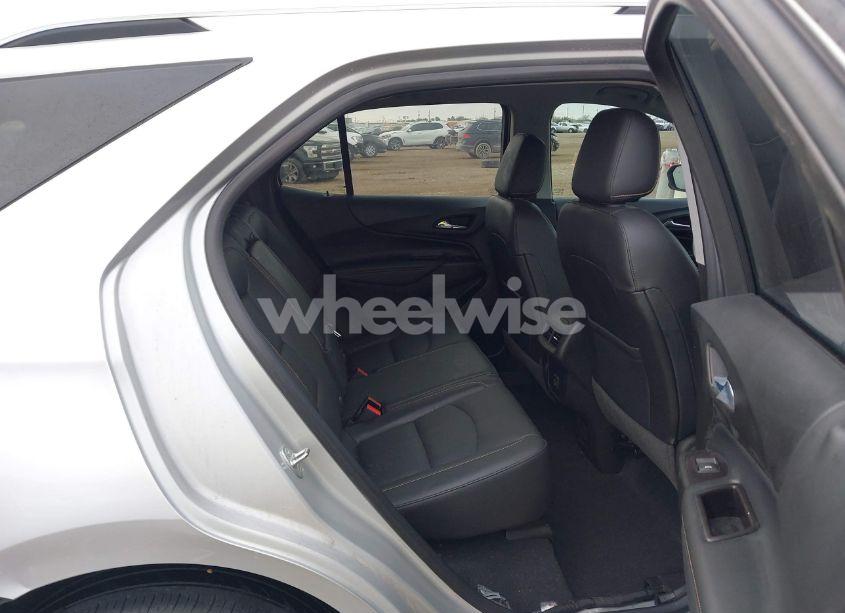 Photo 8 of 2020 Chevrolet Equinox FWD PREMIER 2.0L TURBO (VIN 2GNAXPEX2L6106256)