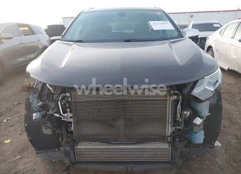 Photo 13 of 2019 Chevrolet Equinox PREMIER (VIN 2GNAXPEX3K6164570)