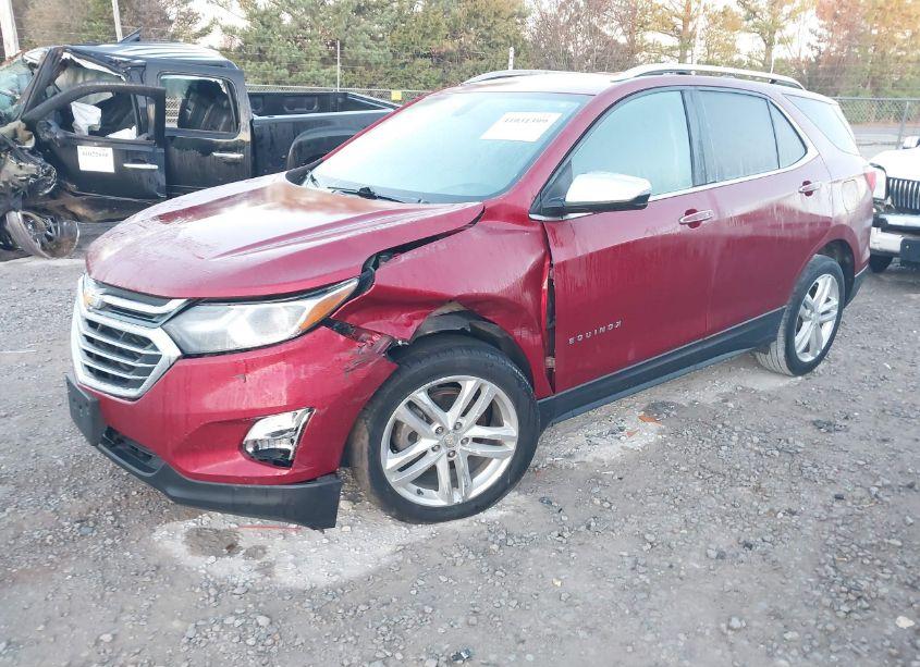 Photo 2 of 2019 Chevrolet Equinox PREMIER (VIN 2GNAXPEX5K6219410)