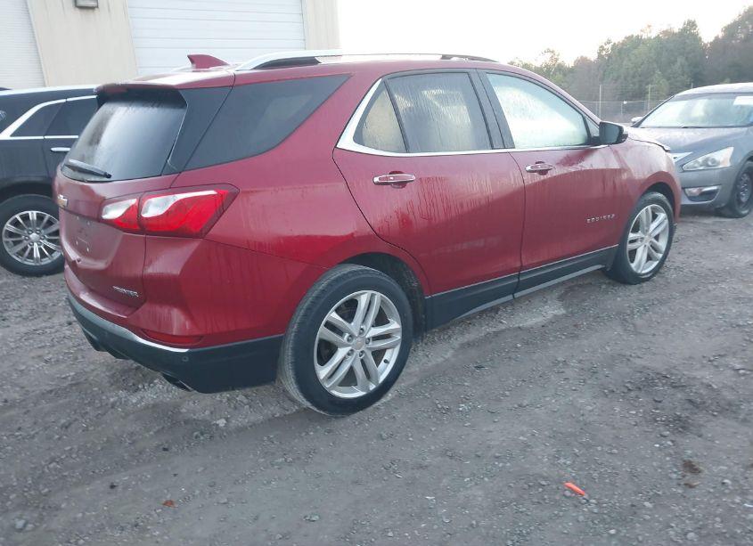Photo 4 of 2019 Chevrolet Equinox PREMIER (VIN 2GNAXPEX5K6219410)