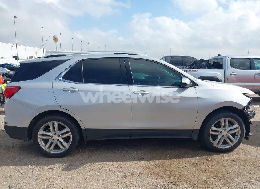 Photo 13 of 2019 Chevrolet Equinox PREMIER (VIN 2GNAXPEX5K6236594)