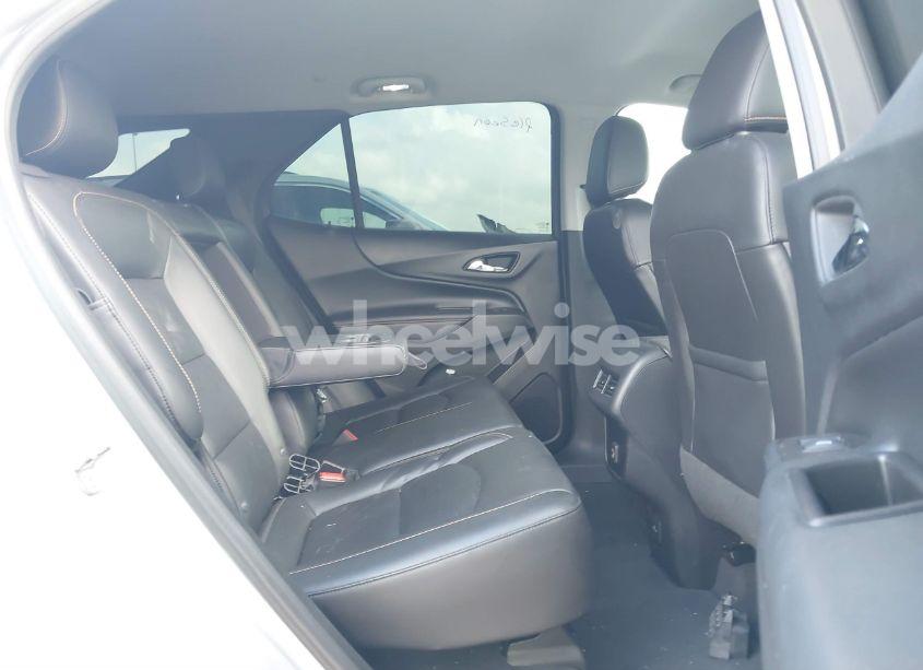 Photo 8 of 2019 Chevrolet Equinox PREMIER (VIN 2GNAXPEX5K6236594)