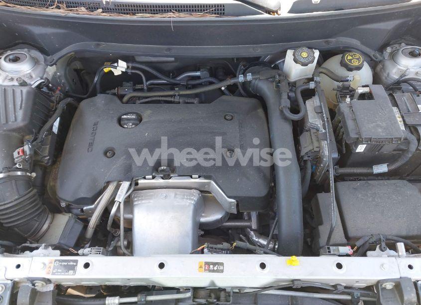 Photo 10 of 2019 Chevrolet Equinox PREMIER (VIN 2GNAXPEX7K6251937)