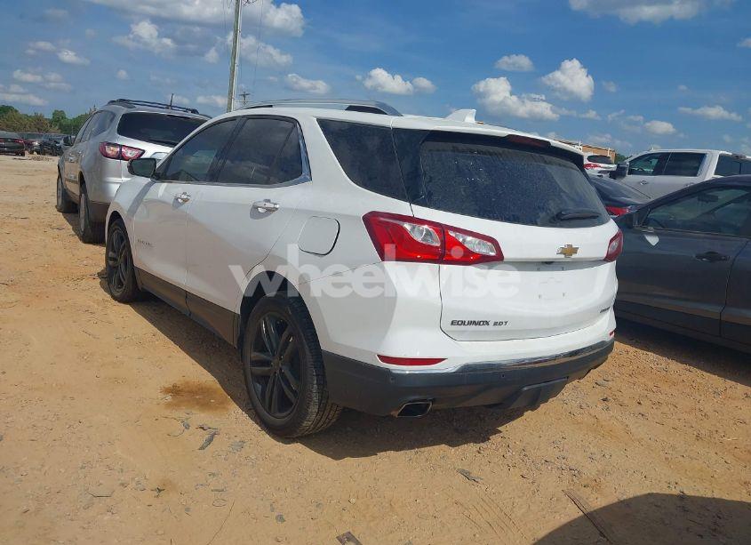 Photo 3 of 2019 Chevrolet Equinox PREMIER (VIN 2GNAXPEX9K6177386)