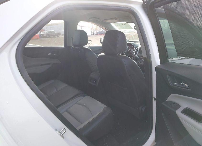 Photo 8 of 2019 Chevrolet Equinox PREMIER (VIN 2GNAXPEX9K6233181)