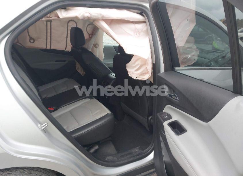 Photo 8 of 2019 Chevrolet Equinox PREMIER (VIN 2GNAXPEXXK6305330)