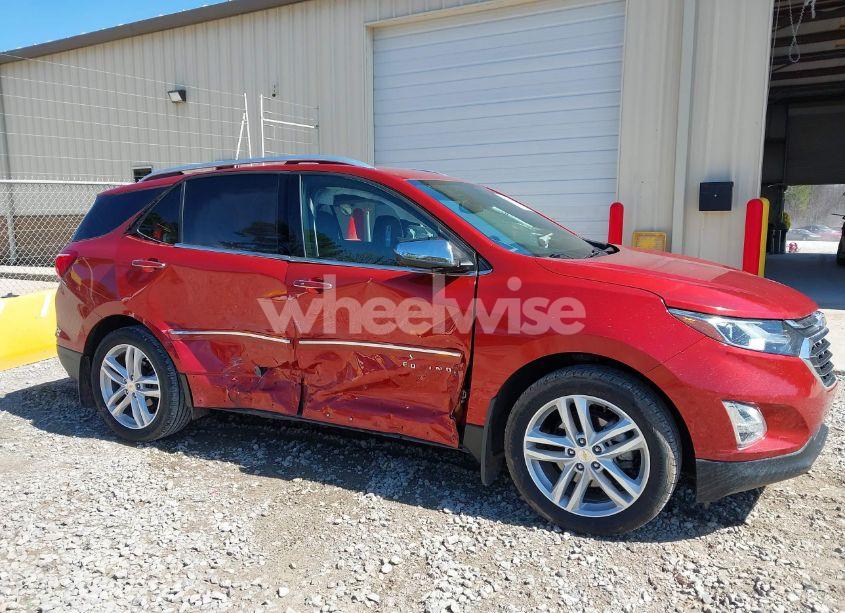 Photo 6 of 2020 Chevrolet Equinox FWD PREMIER 2.0L TURBO (VIN 2GNAXPEXXL6150828)