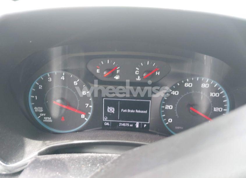 Photo 7 of 2018 Chevrolet Equinox LS (VIN 2GNAXREV0J6311176)