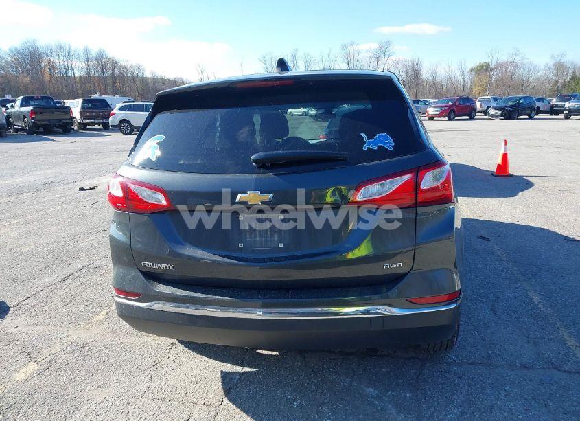 Photo 16 of 2018 Chevrolet Equinox LS (VIN 2GNAXREV2J6287348)