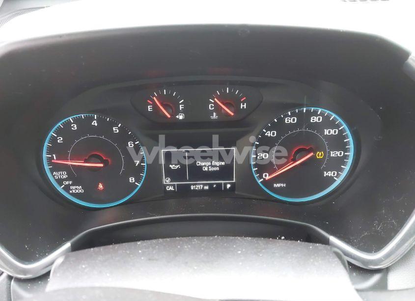 Photo 7 of 2018 Chevrolet Equinox LS (VIN 2GNAXREV3J6128998)