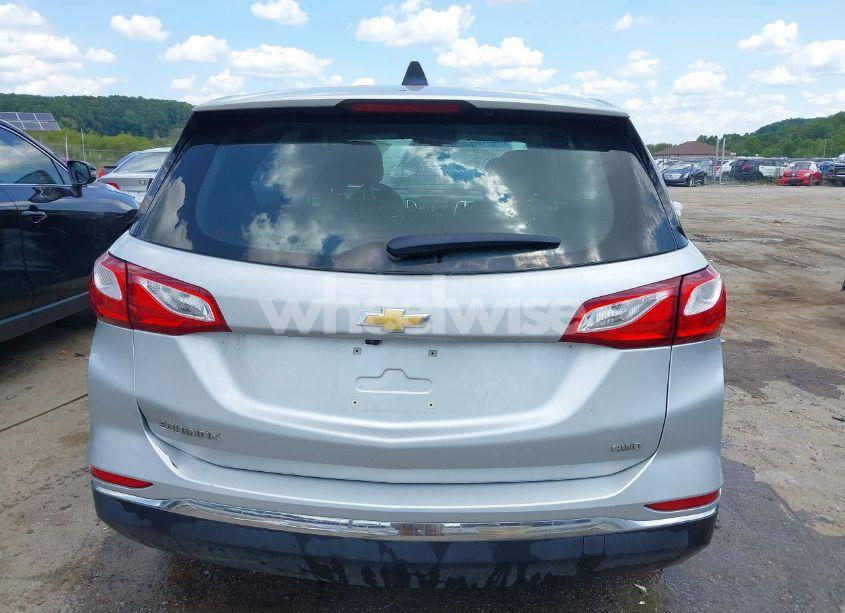 Photo 16 of 2018 Chevrolet Equinox LS (VIN 2GNAXREV4J6195805)