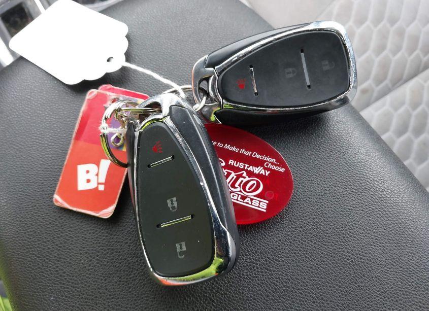 Photo 11 of 2018 Chevrolet Equinox LS (VIN 2GNAXREV5J6309729)