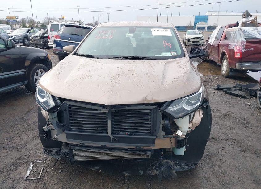 Photo 12 of 2018 Chevrolet Equinox LS (VIN 2GNAXREV5J6309729)