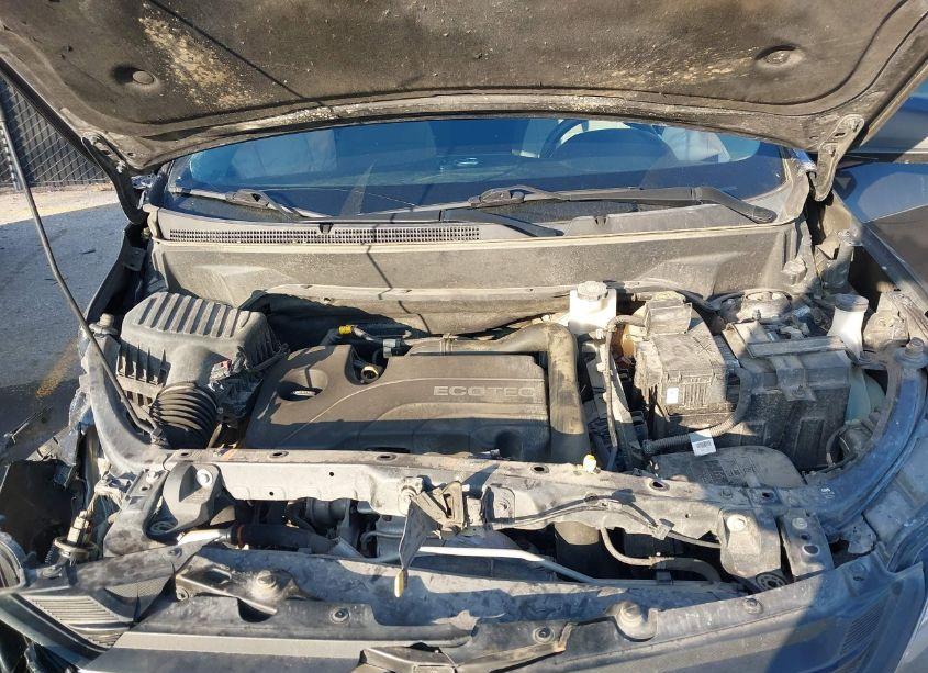 Photo 10 of 2018 Chevrolet Equinox LS (VIN 2GNAXREV5J6340687)