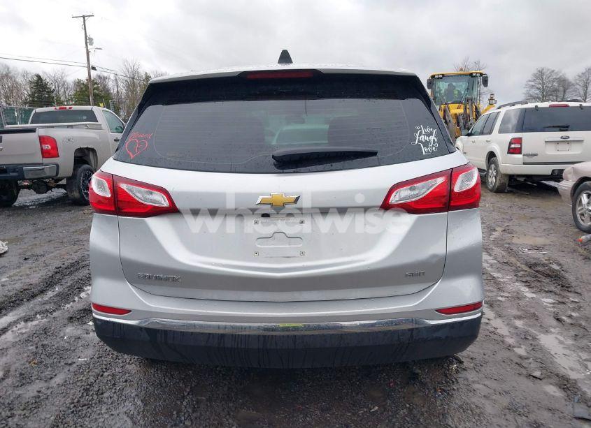 Photo 16 of 2018 Chevrolet Equinox LS (VIN 2GNAXREV9J6125703)