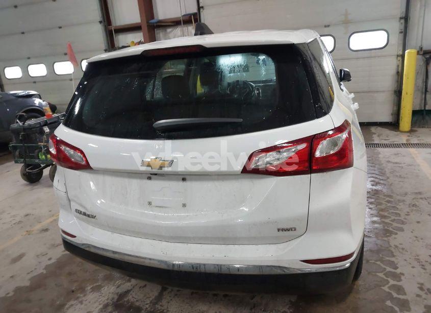 Photo 17 of 2018 Chevrolet Equinox LS (VIN 2GNAXREV9J6140234)