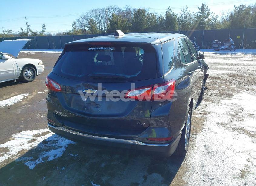 Photo 4 of 2018 Chevrolet Equinox LS (VIN 2GNAXREV9J6209262)