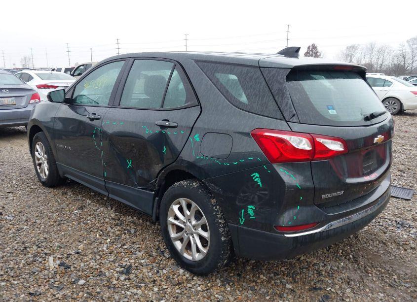 Photo 3 of 2018 Chevrolet Equinox LS (VIN 2GNAXREVXJ6231321)