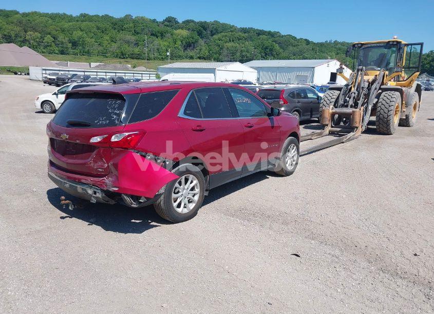 Photo 4 of 2018 Chevrolet Equinox LT (VIN 2GNAXSEV0J6203132)