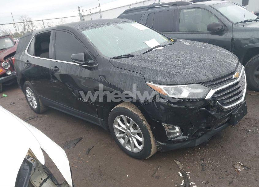 2018 Chevrolet Equinox LT (VIN 2GNAXSEV0J6216995) main photo