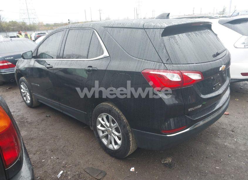 Photo 3 of 2018 Chevrolet Equinox LT (VIN 2GNAXSEV0J6216995)