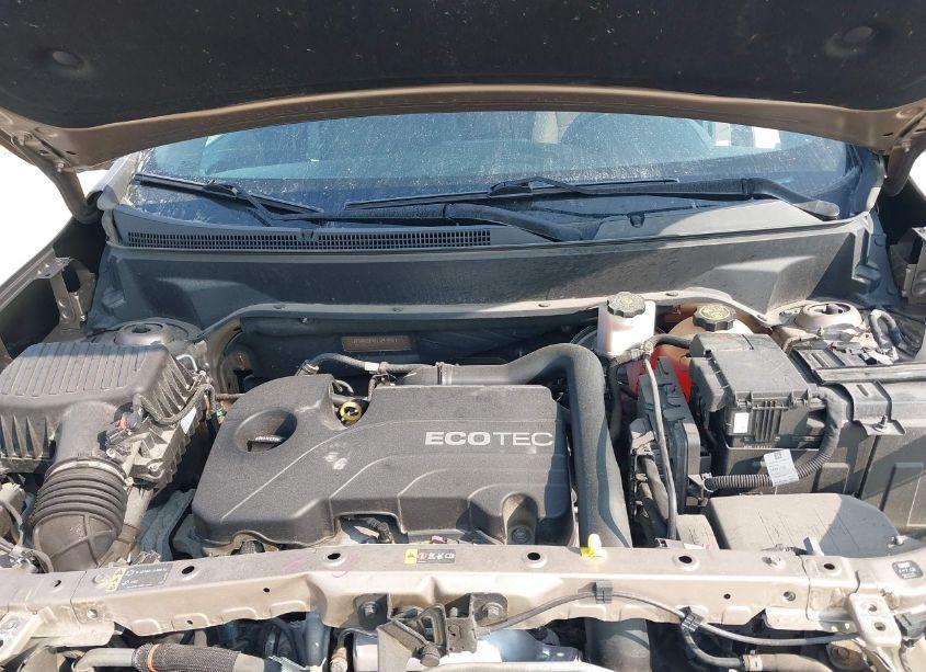 Photo 10 of 2018 Chevrolet Equinox LT (VIN 2GNAXSEV0J6247440)