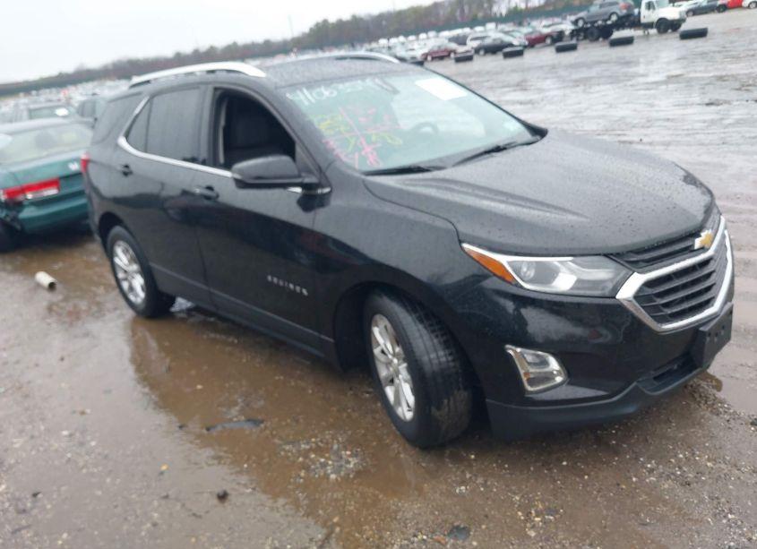 2018 Chevrolet Equinox LT (VIN 2GNAXSEV0J6272189) main photo