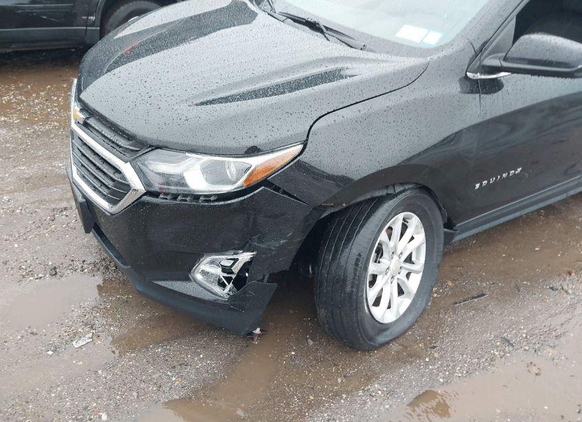 Photo 6 of 2018 Chevrolet Equinox LT (VIN 2GNAXSEV0J6272189)
