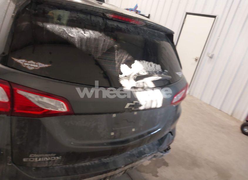 Photo 16 of 2018 Chevrolet Equinox LT (VIN 2GNAXSEV0J6293883)