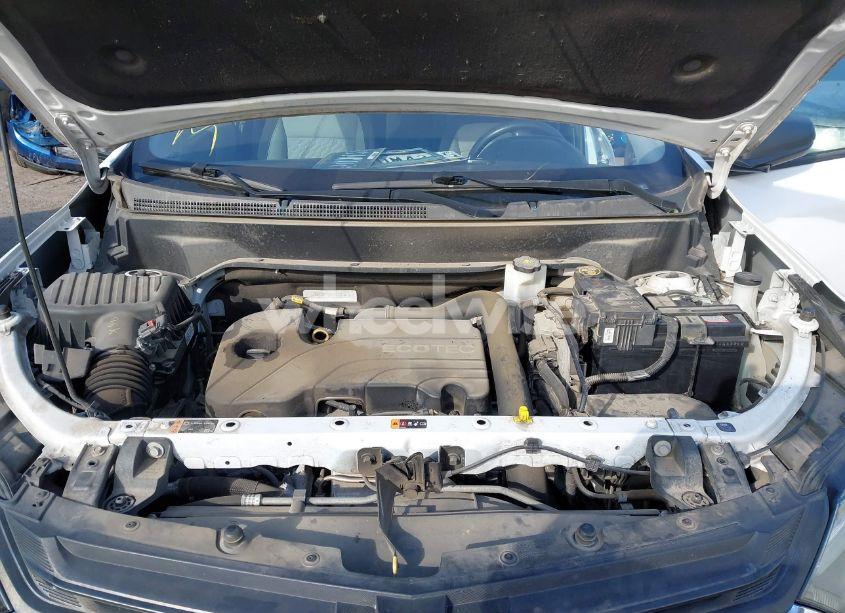 Photo 10 of 2019 Chevrolet Equinox LS (VIN 2GNAXSEV0K6147310)