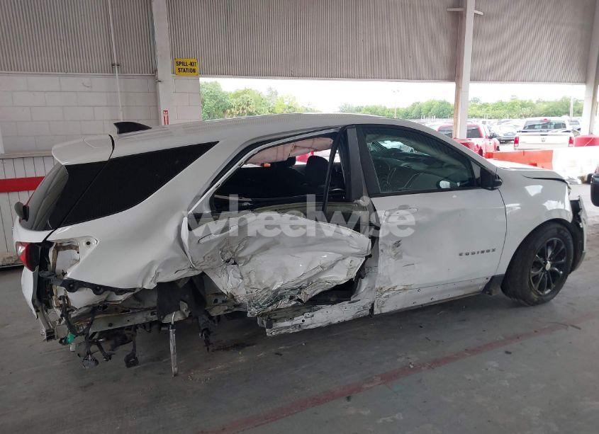 Photo 13 of 2020 Chevrolet Equinox AWD LS (VIN 2GNAXSEV0L6188411)